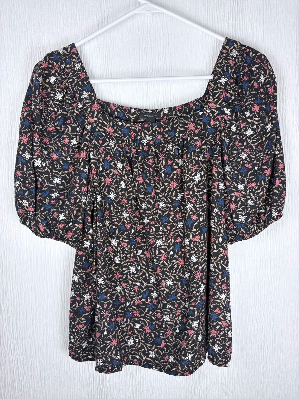 Ann Taylor Factory, Floral Square-Neck Blouse, Size Small